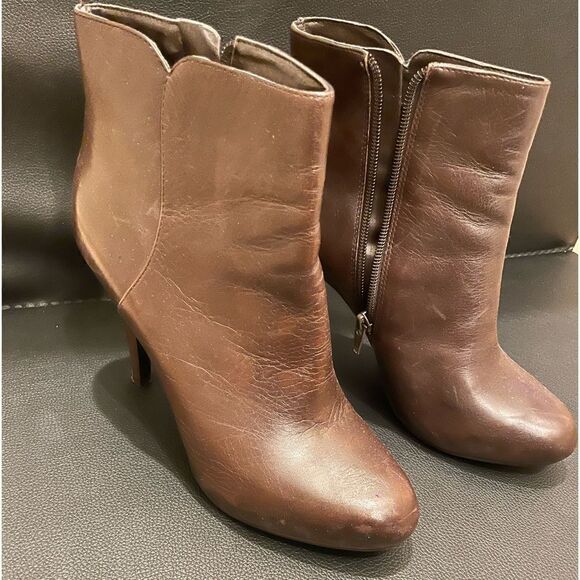 NINE WEST Ankle Booties  - Picture 1 of 12